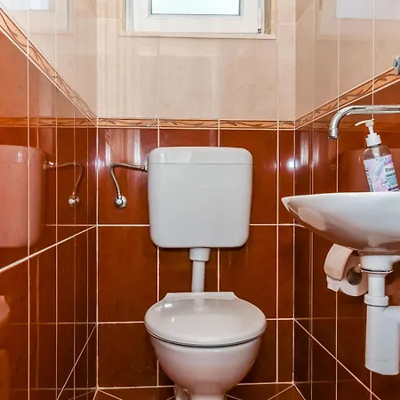 Tabak トロギール