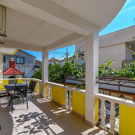 Tabak Apartman Trogir